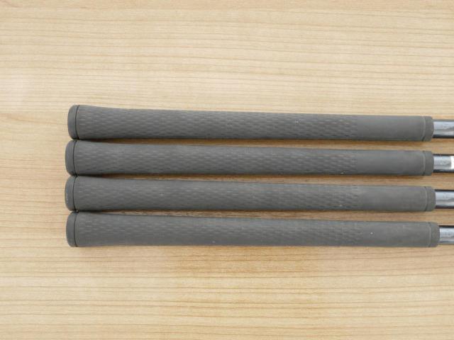 Iron set : Tsuruya : ชุดเหล็ก Tsuruya AXEL Gold Premium V (ออกปี 2023 ของใหม่ 7 หมื่นกว่าบาท หน้าเด้งสุดๆ ไกลสุดๆๆ) มีเหล็ก 7-Pw (4 ชิ้น) ก้านกราไฟต์ Flex R