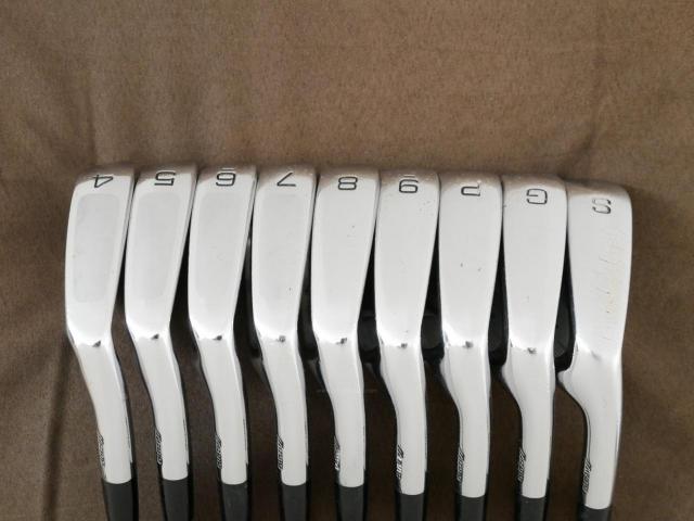 Iron set : Mizuno : ชุดเหล็ก Mizuno JPX 800 AD Forged มีเหล็ก 4-Pw,Aw,Sw (9 ชิ้น) ก้านกราไฟต์ Flex SR