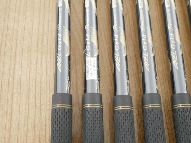 Iron set : Tsuruya : ชุดเหล็ก Tsuruya AXEL Gold Premium III (ออกปี 2019 ของใหม่ 6 หมื่นกว่าบาท หน้าเด้งสุดๆ ไกลสุดๆๆ) มีเหล็ก 7-Pw,Aw,As,Sw (7 ชิ้น) ก้านกราไฟต์ Flex R