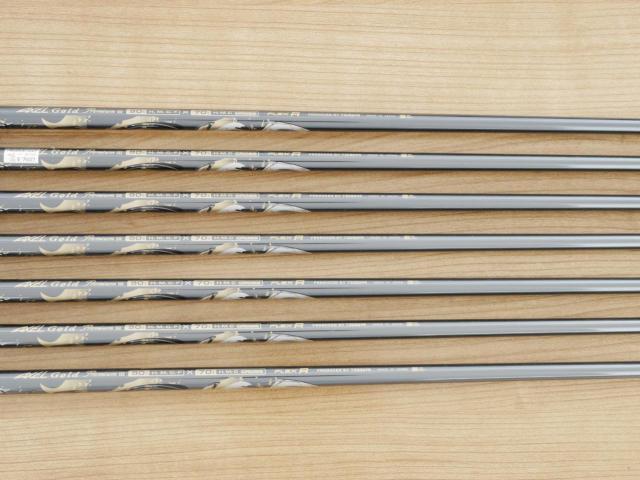 Iron set : Tsuruya : ชุดเหล็ก Tsuruya AXEL Gold Premium III (ออกปี 2019 ของใหม่ 6 หมื่นกว่าบาท หน้าเด้งสุดๆ ไกลสุดๆๆ) มีเหล็ก 7-Pw,Aw,As,Sw (7 ชิ้น) ก้านกราไฟต์ Flex R
