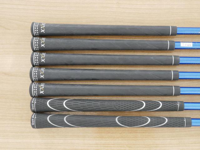 Iron set : XXIO : ชุดเหล็ก XXIO Cross (ออกปี 2019 ตีไกลที่สุดของที่สุดจาก XXIO หน้าเด้งสุดๆ) มีเหล็ก 7-Pw,Aw,Dw,Sw (7 ชิ้น ตีไกลกว่าปกติ 2 เบอร์) ก้านกราไฟต์ Flex R