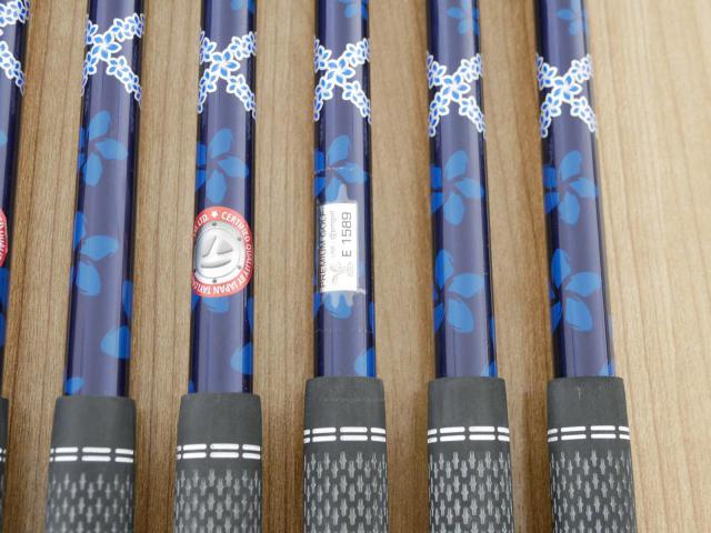 Iron set : Taylormade : ชุดเหล็ก Taylormade Qi (รุ่นล่าสุด ออกปี 2024 Japan Spec.) มีเหล็ก 5-Pw (6 ชิ้น) ก้านกราไฟต์ Mitsubishi Diamana TM60 Flex R