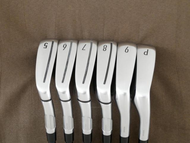 Iron set : Taylormade : ชุดเหล็ก Taylormade Qi (รุ่นล่าสุด ออกปี 2024 Japan Spec.) มีเหล็ก 5-Pw (6 ชิ้น) ก้านกราไฟต์ Mitsubishi Diamana TM60 Flex R