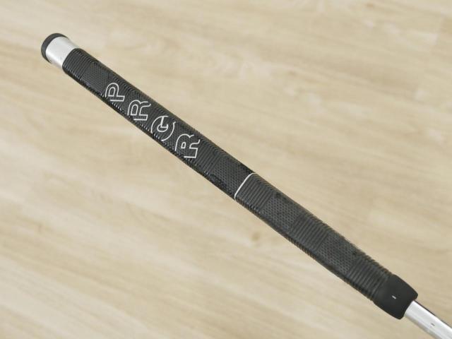 Putter : All : **ของใหม่ ยังไม่แกะพลาสติก**พัตเตอร์ PRGR Silver-Blade HV-03 ยาว 35 นิ้ว