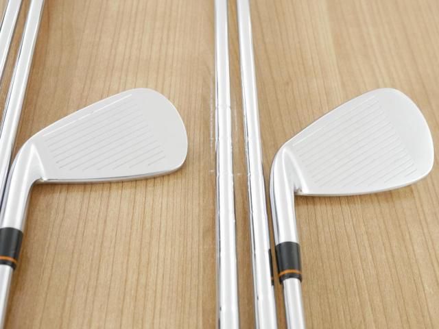 Iron set : Maruman : ชุดเหล็ก Maruman Conductor มีเหล็ก 4-Pw,Aw,Sw (9 ชิ้น) ก้านเหล็ก NS Pro 950 Flex R