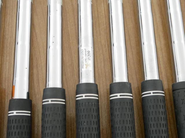 Iron set : Maruman : ชุดเหล็ก Maruman Conductor มีเหล็ก 4-Pw,Aw,Sw (9 ชิ้น) ก้านเหล็ก NS Pro 950 Flex R