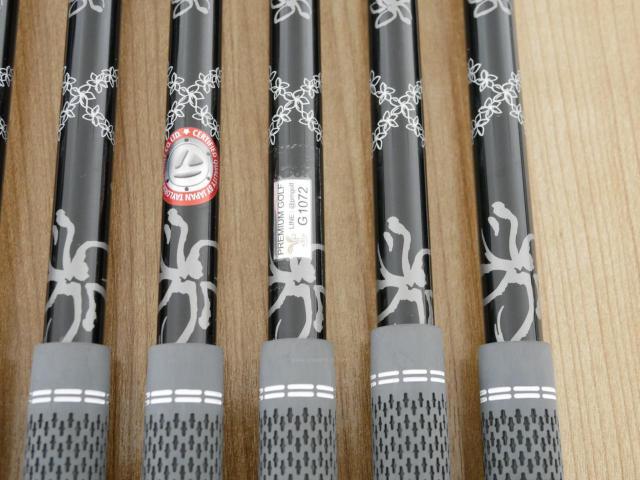 Iron set : Taylormade : ชุดเหล็ก Taylormade P770 Forged (รุ่นปี 2023 นุ่ม แน่น)  มีเหล็ก 5-Pw (6 ชิ้น) ก้านกราไฟต์ Mitsubishi Diamana Thump i95 Flex S