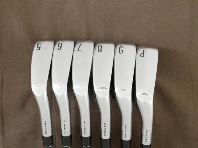 Iron set : Other Brand : **มีตำหนิ** ชุดเหล็ก Srixon ZX5 Forged (ออกปี 2021) มีเหล็ก 5-Pw (6 ชิ้น) เหล็ก NS Pro 950 DST Flex S