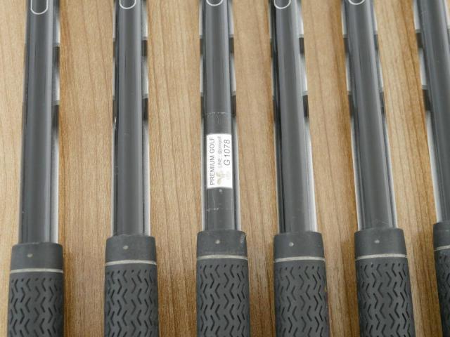 Iron set : PRGR : ชุดเหล็กกระเทย PRGR Egg II (ตีง่ายและไกลมาก)  มีเหล็ก 6-Pw,Aw (6 ชิ้น) ก้านกราไฟต์ Flex R (M-37)