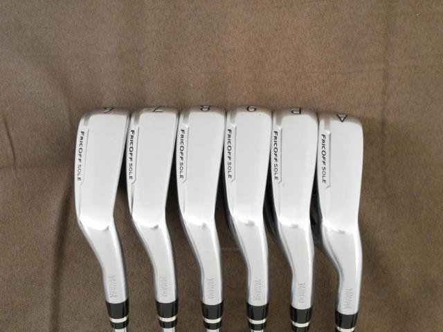 Iron set : Yamaha : ชุดเหล็ก Yamaha Inpres UD+2 (ออกปี 2019 ตีไกลที่สุด ไกลกว่าเหล็กทั่วไป 2 เบอร์ หน้าเด้ง COR 0.822) มีเหล็ก 6-Pw,Aw (6 ชิ้น) ก้านเหล็ก NS Pro Zelos 7 Flex R