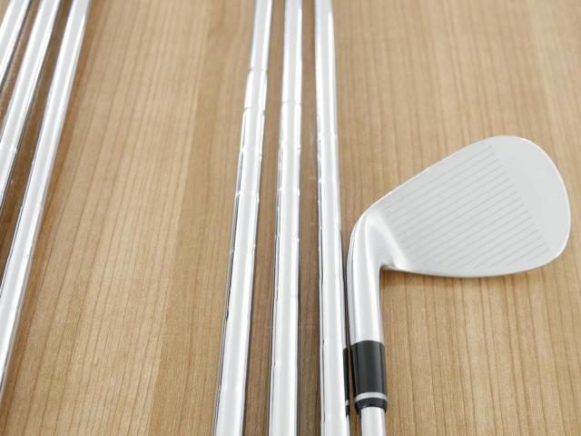 Iron set : PRGR : ชุดเหล็ก PRGR 01 Forged (Titanium Core ปี 2021) มีเหล็ก 4-Pw (7 ชิ้น) ก้านเหล็ก NS Pro Modus 105 Flex S