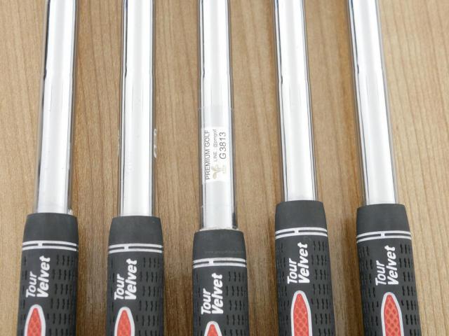 Iron set : Titleist : ชุดเหล็ก Titleist T400 (ตีง่ายที่สุด ไกลที่สุด ออกปี 2020) มีเหล็ก 6-Pw (5 ชิ้น) ก้านเหล็ก NS Pro Zelos 7 Flex S