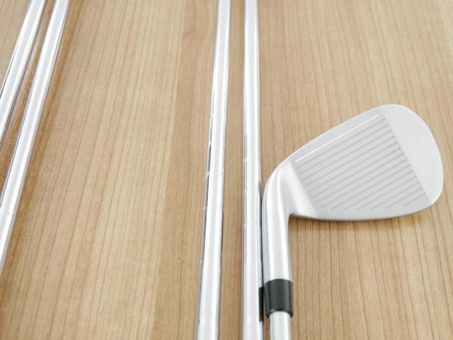 Iron set : Taylormade : ชุดเหล็ก Taylormade Qi MAX Lite (รุ่นล่าสุด ออกปี 2024 Japan Spec.) มีเหล็ก 6-Pw (5 ชิ้น) ก้านเหล็ก NS Pro 790 Flex S