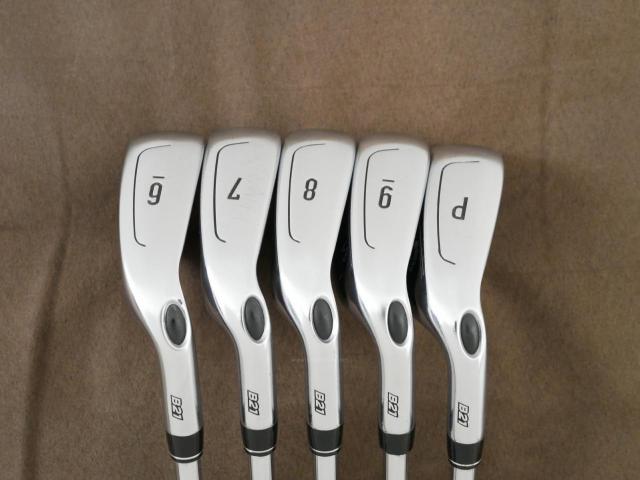 Iron set : Callaway : ชุดเหล็ก Callaway Big Bertha B21 (ออกปี 2021 ตีง่ายที่สุดของ Callaway) มีเหล็ก 6-Pw (5 ชิ้น) ก้านเหล็ก NS Pro 950 NEO Flex S