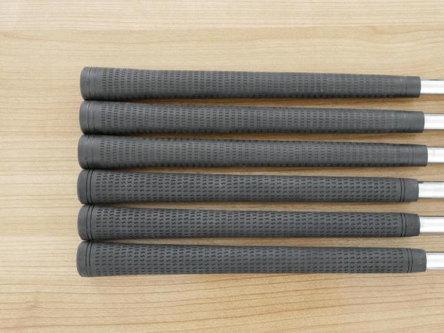 Iron set : PRGR : ชุดเหล็ก PRGR RS Forged (นุ่มมากๆ) มีเหล็ก 5-Pw (6 ชิ้น) ก้านเหล็ก NS Pro 85 Flex SR (M-40)