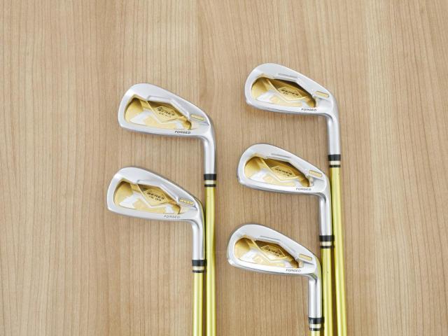 Iron set : Honma : **ก้าน 3 ดาว** ชุดเหล็ก Honma Beres IS-03 (หน้าเด้ง Forged) มีเหล็ก 6-10 (5 ชิ้น) ก้าน ARMRQ 8 (49) Flex R (3 ดาว)