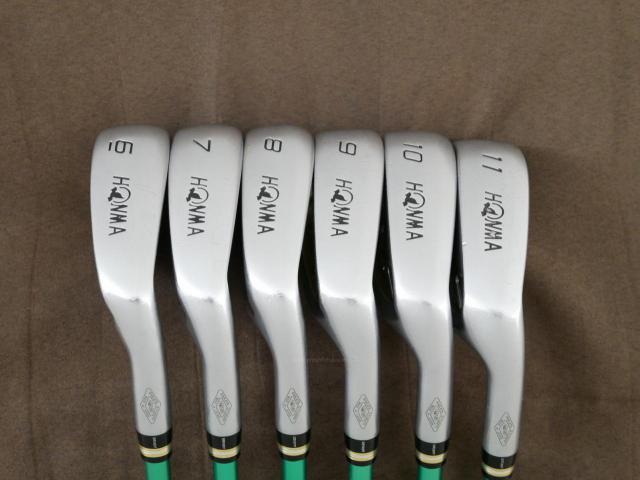 Iron set : Honma : ชุดเหล็ก Honma Beres IS-05 Forged (ปี 2017) มีเหล็ก 6-11 (6 ชิ้น ระยะเทียบเท่า 5-Pw ของรุ่นอื่นๆ) ก้าน ARMRQ ∞ (44) Flex R (2 ดาว)