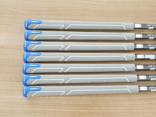 Iron set : Other Brand : ชุดเหล็ก Wilson TAB TC-1 (รุ่นท๊อปสุด หน้าเด้ง ตีไกล) มีเหล็ก 5-Pw,Sw (7 ชิ้น) ก้านกราไฟต์ Flex S