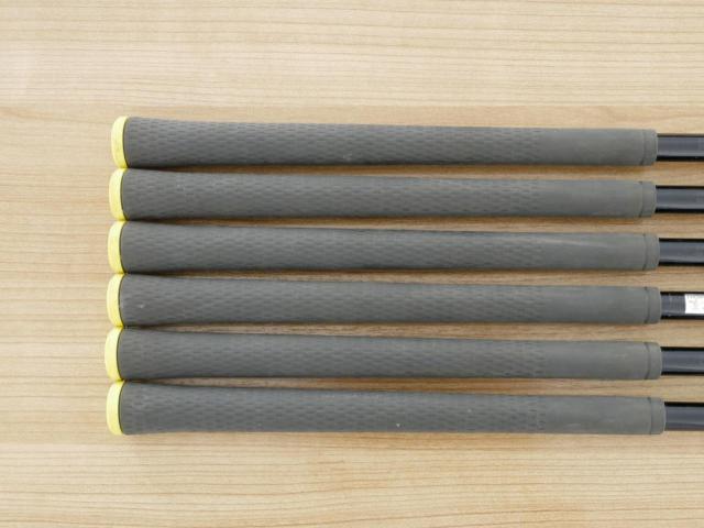 Iron set : Mizuno : ชุดเหล็ก Mizuno JPX 825 Forged มีเหล็ก 5-Pw (6 ชิ้น) ก้านกราไฟต์ Flex SR