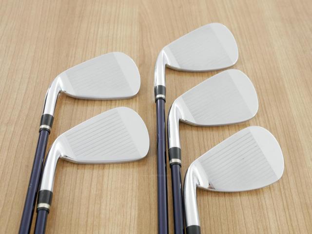 Iron set : Mizuno : ชุดเหล็ก Mizuno JPX EIII Hot Metal (รุ่นท้อป หน้าเด้ง ตีไกล) มีเหล็ก 6-Pw (5 ชิ้น) ก้านกราไฟต์ Flex R