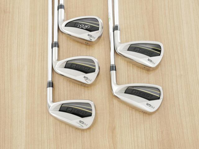 Iron set : PRGR : ชุดเหล็ก PRGR Red Titan Face (รุ่นปี 2018 หน้าเด้ง ตีไกลมาก) มีเหล็ก 6-Pw (5 ชิ้น) ก้านเหล็ก NS Pro 075 Flex R (M37)