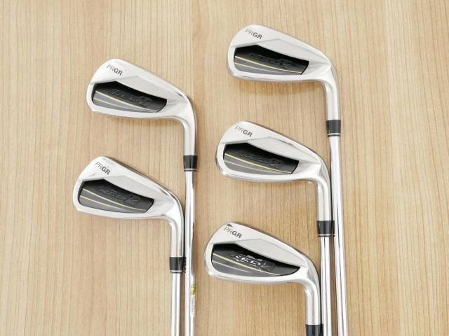 Iron set : PRGR : ชุดเหล็ก PRGR Red Titan Face (รุ่นปี 2018 หน้าเด้ง ตีไกลมาก) มีเหล็ก 6-Pw (5 ชิ้น) ก้านเหล็ก NS Pro 075 Flex R (M37)