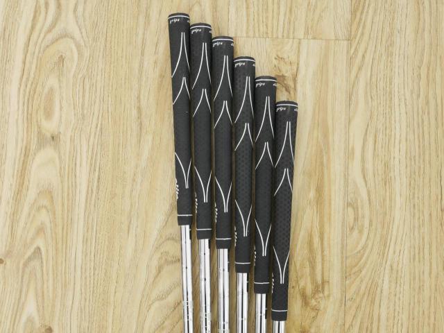 Iron set : Fourteen : ชุดเหล็ก Fourteen TC-510 Forged (นุ่มมากๆ เป็นเหล็ก S25C) มีเหล็ก 5-Pw (6 ชิ้น) ก้านเหล็ก NS Pro 950 Flex R