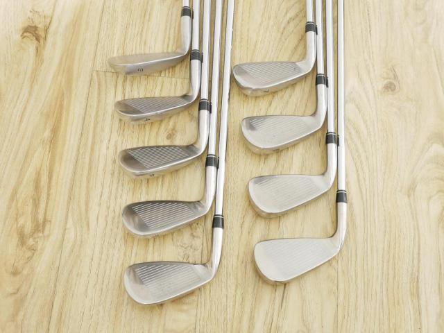 Iron set : Taylormade : ชุดเหล็ก Taylormade X-03 (หน้า Titanium รุ่นท็อป) มีเหล็ก 4-Pw,Aw,Sw (9 ชิ้น) ก้านเหล็ก NS Pro 950 Flex R