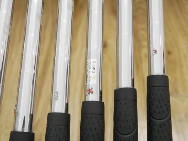 Iron set : Tourstage : ชุดเหล็ก Tourstage VIQ (Forged) มีเหล็ก 5-Pw (6 ชิ้น) ก้านเหล็ก NS Pro 950 Flex S