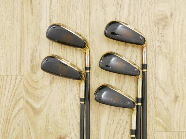 Iron set : Katana : ชุดเหล็กกระเทย Katana Voltio G Series มีเหล็ก 7-Pw,Aw (5 ชิ้น ระยะเทียบเท่า เหล็ก 6-Pw) ก้าน Tour AD VT-5 Flex R