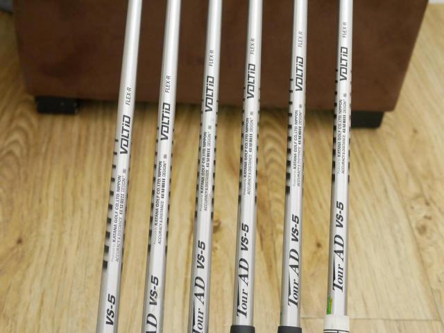 Iron set : Katana : ชุดเหล็กกระเทย Katana Voltio III G Series Hi (ตีง่าย ไกลมาก) มีเหล็ก 7-Pw,Aw,Sw (6 ชิ้น ระยะเทียบเท่า เหล็ก 6-Pw,Sw) ก้าน Tour AD VS-5 Flex R