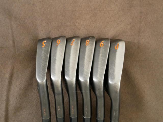 Iron set : Miura : ชุดเหล็ก Miura CB-302 Black Forged (ออกปี 2023 นุ่มมากๆๆ) มีเหล็ก 5-Pw (6 ชิ้น) ก้านกราไฟต์ Mitsubishi VANQUISH 5 Flex R