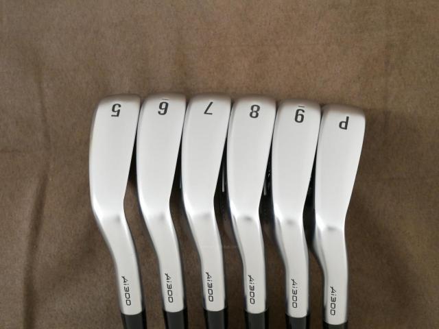 Iron set : Callaway : ชุดเหล็ก Callaway APEX Ai300 Forged (รุ่นล่าสุด ออกปี 2024) มีเหล็ก 5-Pw (6 ชิ้น) ก้านกราไฟต์ UST Mamiya RECOIL DART 6 Flex R