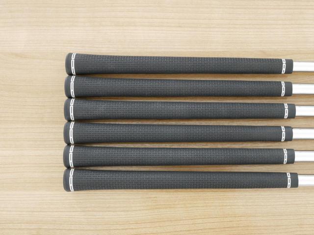 Iron set : Titleist : ชุดเหล็ก Titleist T200 Forged (ออกปี 2023 Japan Spec) มีเหล็ก 5-Pw (6 ชิ้น) ก้านเหล็ก NS Pro 950 NEO Flex R