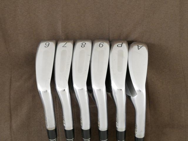 Iron set : PRGR : ชุดเหล็ก PRGR RS Titanium Face (ออกปี 2017 ตีไกล) มีเหล็ก 6-Pw,Aw (6 ชิ้น) ก้านเหล็ก Dynamic Gold S200