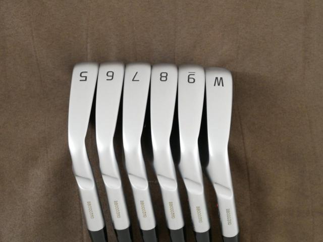 Iron set : Ping : ชุดเหล็ก Ping Blueprint T Forged (รุ่นล่าสุด ออกปี 2024 นุ่ม คม) มีเหล็ก 5-Pw (6 ชิ้น) ก้านเหล็ก NS Pro Modus 115 Flex S