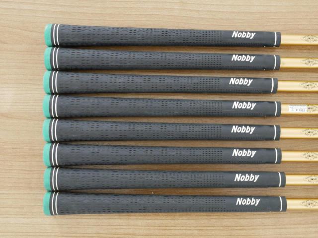 Iron set : Honma : ชุดเหล็ก Honma Beres MG701 มีเหล็ก 5-11,Sw (8 ชิ้น) ก้าน ARMRQ B49 FLex R (2 ดาว) 
