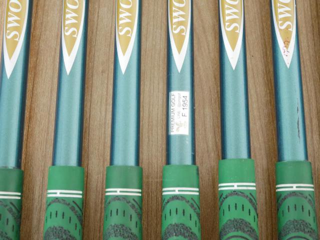 Iron set : Katana : ชุดเหล็ก Katana Sword Sniper i II (หน้าเด้ง) มีเหล็ก 5-Pw,Aw,Sw (8 ชิ้น) ก้านกราไฟต์ Flex R