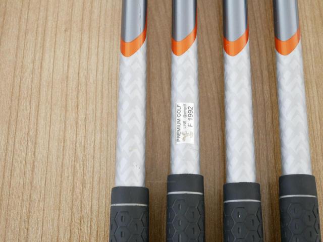 Iron set : Callaway : ชุดเหล็ก Callaway FT i-brid มีเหล็ก 7-Pw (4 ชิ้น) ก้านกราไฟต์ Flex R