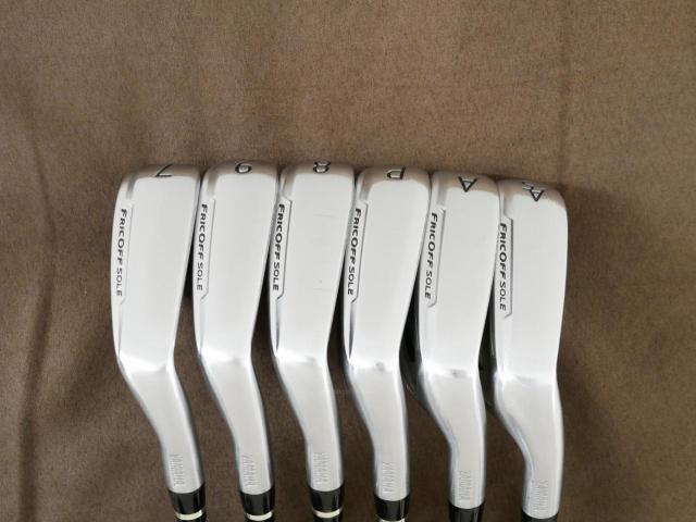 Iron set : Yamaha : ชุดเหล็ก Yamaha Inpres UD+2 (ออกปี 2019 ตีไกลที่สุด ไกลกว่าเหล็กทั่วไป 2 เบอร์ หน้าเด้ง COR 0.822) มีเหล็ก 7-Pw,Aw,As (6 ชิ้น) ก้านกราไฟต์ Flex R