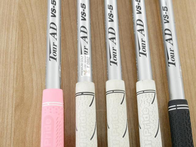 Iron set : Katana : ชุดเหล็กกระเทย Katana Voltio III G Series Hi (ตีง่าย ไกลมาก) มีเหล็ก 7-Pw,Aw (5 ชิ้น ระยะเทียบเท่า เหล็ก 6-Pw) ก้าน Tour AD VS-5 Flex R