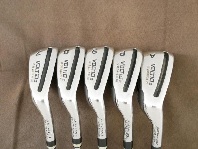Iron set : Katana : ชุดเหล็กกระเทย Katana Voltio III G Series Hi (ตีง่าย ไกลมาก) มีเหล็ก 7-Pw,Aw (5 ชิ้น ระยะเทียบเท่า เหล็ก 6-Pw) ก้าน Tour AD VS-5 Flex R