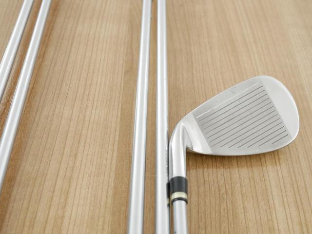 Iron set : Katana : ชุดเหล็กกระเทย Katana Voltio III G Series Hi (ตีง่าย ไกลมาก) มีเหล็ก 7-Pw,Aw (5 ชิ้น ระยะเทียบเท่า เหล็ก 6-Pw) ก้าน Tour AD VS-5 Flex R
