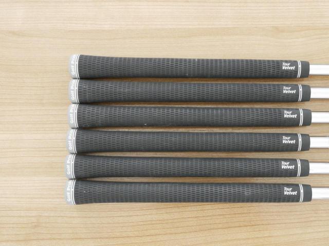 Iron set : Taylormade : ชุดเหล็ก Taylormade P7MC Forged (ซีรี่ย์ท้อปสุด ออกปี 2021) มีเหล็ก 5-Pw (6 ชิ้น) ก้านเหล็ก NS Pro Modus 105 Flex R