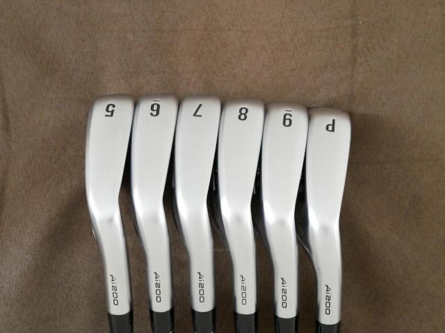Iron set : Callaway : ชุดเหล็ก Callaway APEX Ai200 Forged (รุ่นล่าสุด ออกปี 2024) มีเหล็ก 5-Pw (6 ชิ้น) ก้านเหล็ก NS Pro 950 NEO Flex S