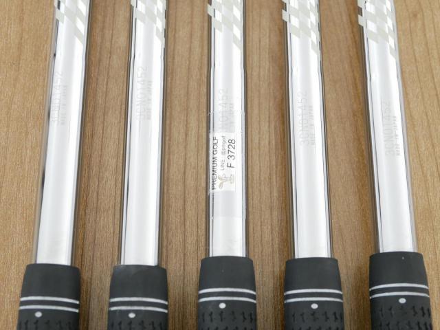 Iron set : PRGR : ชุดเหล็ก PRGR 01 Forged (ปี 2024 นุ่มมากๆ) มีเหล็ก 6-Pw (5 ชิ้น) ก้านเหล็ก NS Pro 095 Flex S
