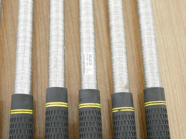 Iron set : Titleist : ชุดเหล็ก Titleist VG3 Forged (Japan Spec.) มีเหล็ก 5-Pw (6 ชิ้น) ก้านกราไฟต์ Flex S