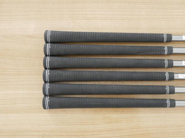 Iron set : PRGR : ชุดเหล็ก PRGR 02 Forged (รุ่นล่าสุด ออกปี 2026 นุ่มมาก หายาก) มีเหล็ก 5-Pw (6 ชิ้น) ก้านกราไฟต์ Mitsubishi Diamana Flex SR