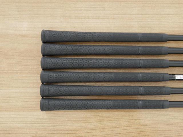 Iron set : PXG : ชุดเหล็ก PXG 0211 DUAL COR (ออกปี 2021 หน้าเด้ง ตีไกลมากๆ) มีเหล็ก 5-Pw (6 ชิ้น) ก้านกราไฟต์ Mitsubishi MMT 60 Flex R