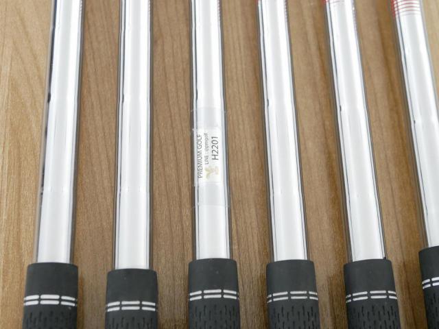 Iron set : Titleist : ชุดเหล็ก Titleist T400 (ออกปี 2023 ตีง่ายที่สุด ไกลที่สุด) มีเหล็ก 7-Pw,43,49 (6 ชิ้น) ก้านเหล็ก NS Pro 880 AMC Flex S